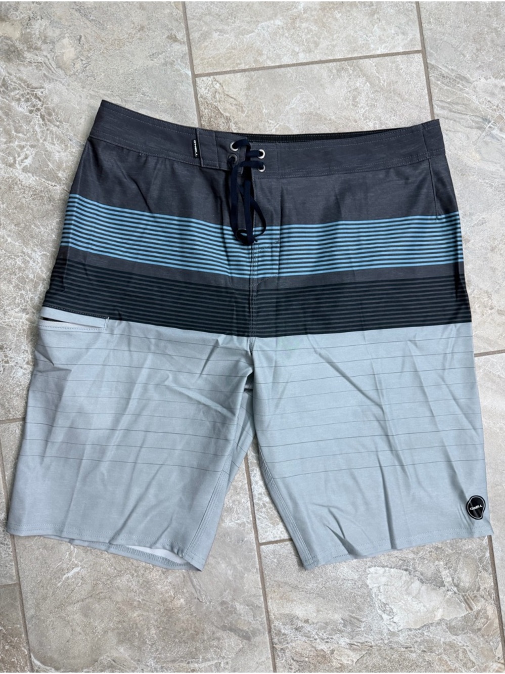 Men’s O'Neill Hyperfreak Striped Board Shorts Size 34